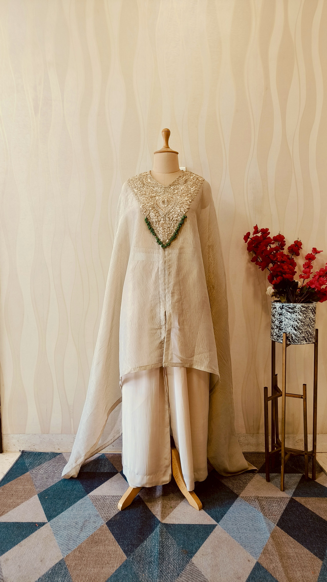 CRUSH TISUE DABKA CAPE SET