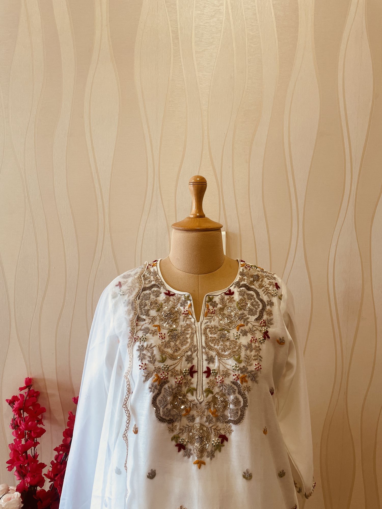 OFF WHITE THREAD AND DABKA SUIT SET