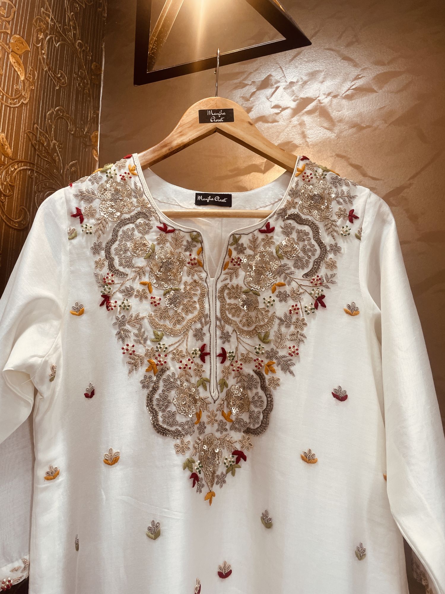 OFF WHITE THREAD AND DABKA SUIT SET