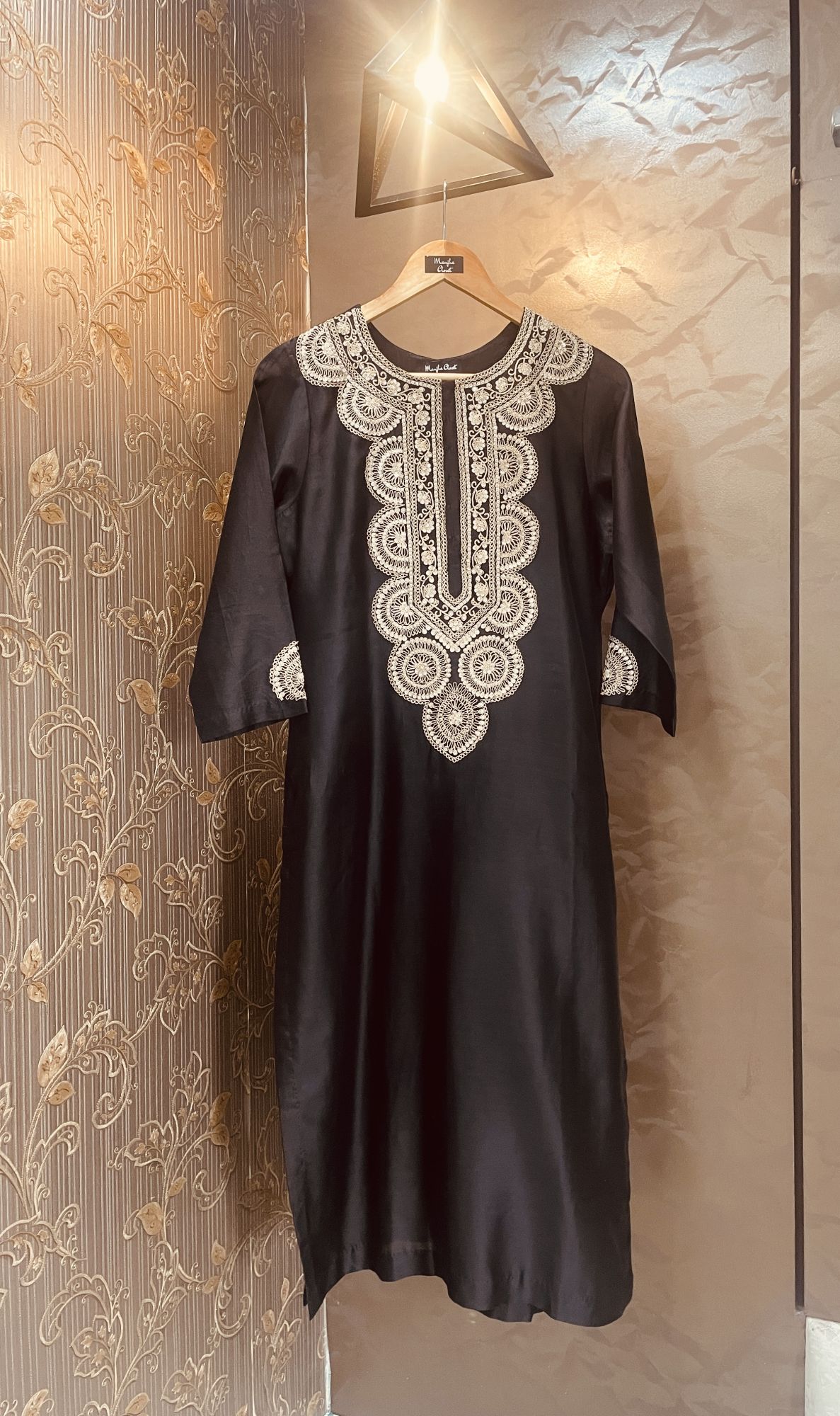 BLACK MARIODI SUIT SET