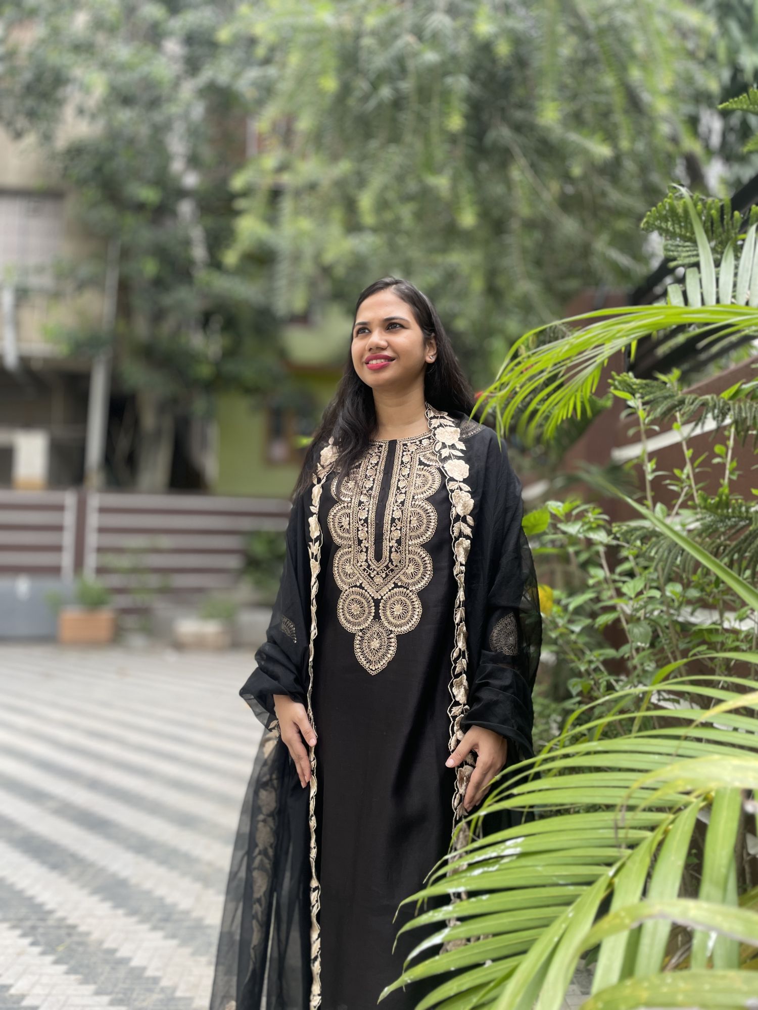 BLACK MARIODI SUIT SET