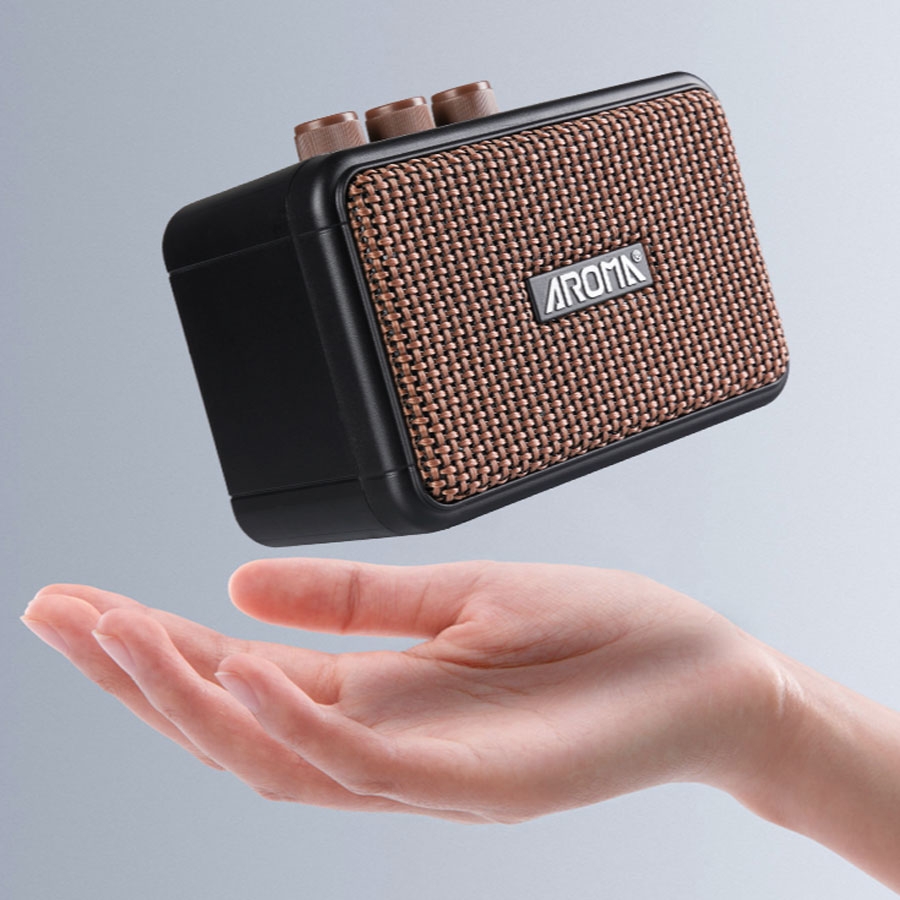 Aroma AG-04 Mini Guitar Amplifier