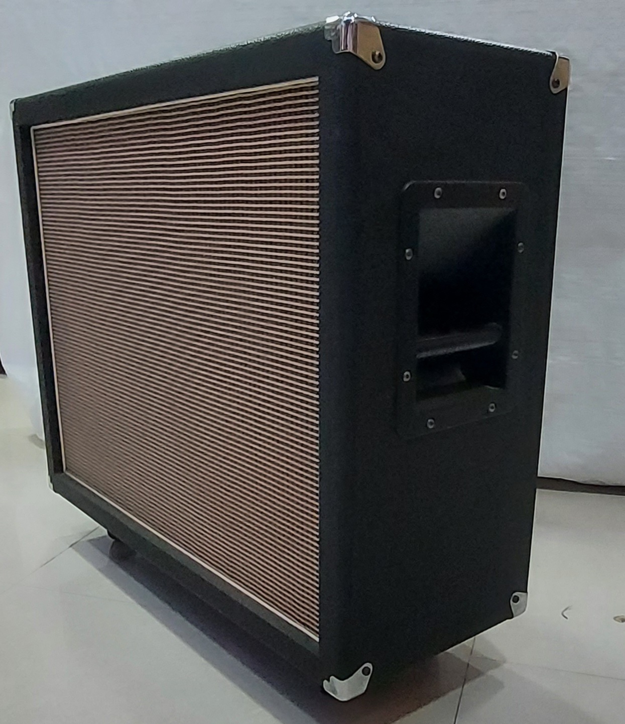 Custom 2x12 Cabinet With Celestion 30w Vintage  Speakers