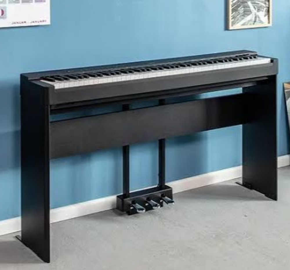 Image of Yamaha P-225 88-Key Weighted Action Portable Digital Piano