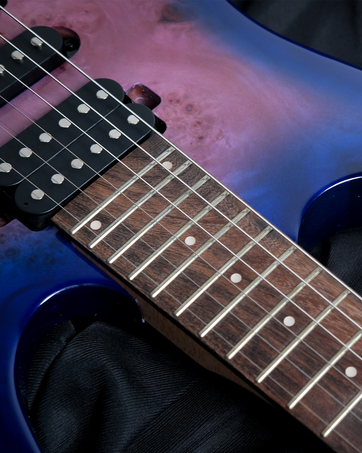 SQOE SEIB550 Ultraviolet burl burst HSH Super Strat series