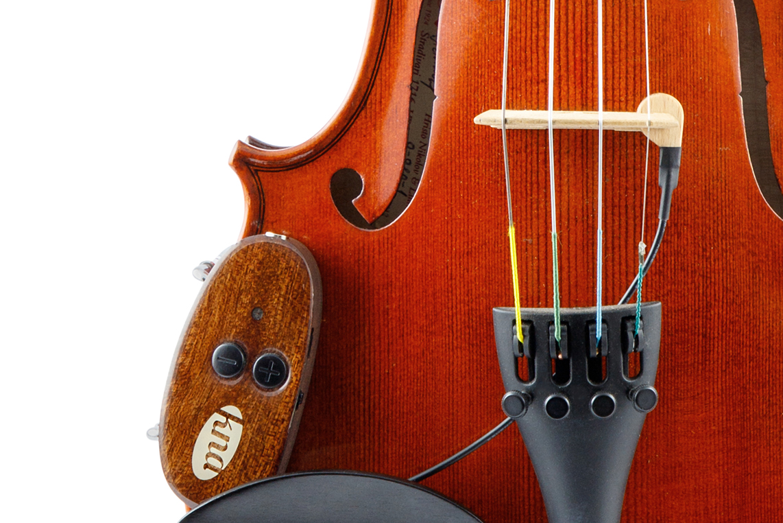 KNA VVWI Portable bridge-mounted piezo with built-in wireless capability and volume control for violin or viola