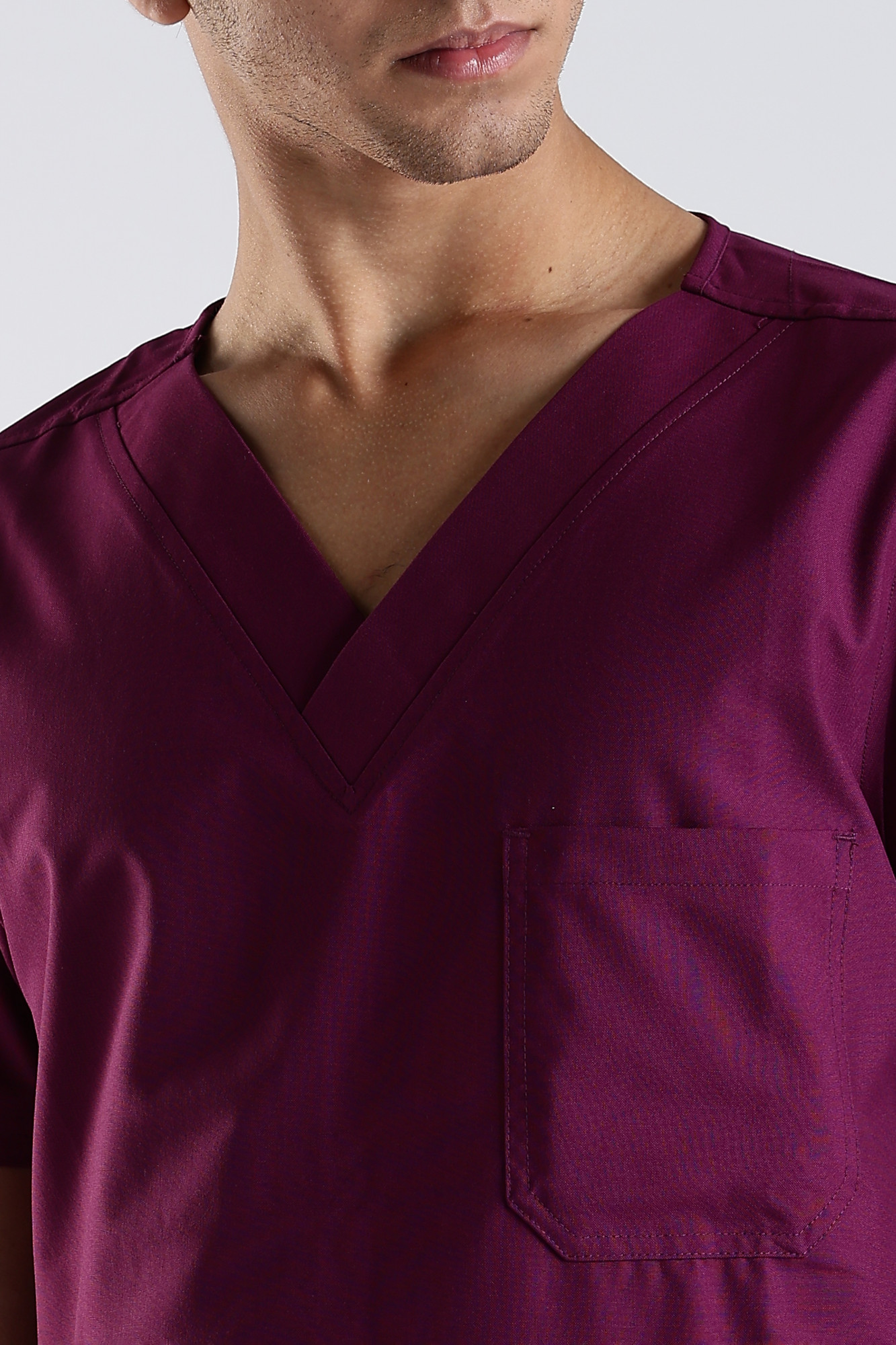 Benito Classic Scrub Top (Berry Bloom)