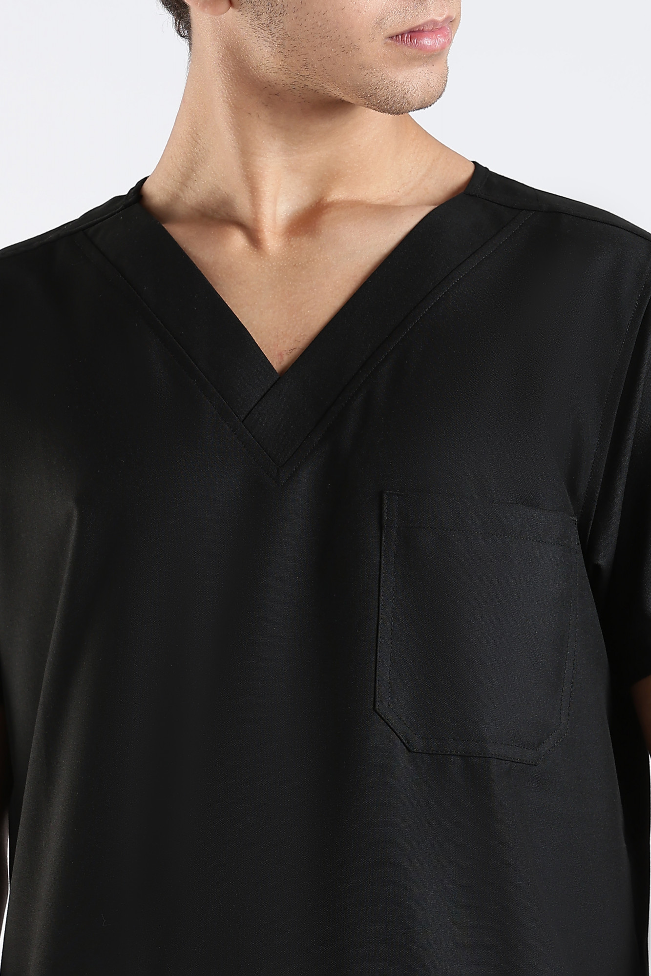 Benito Classic Scrub Top (Black)