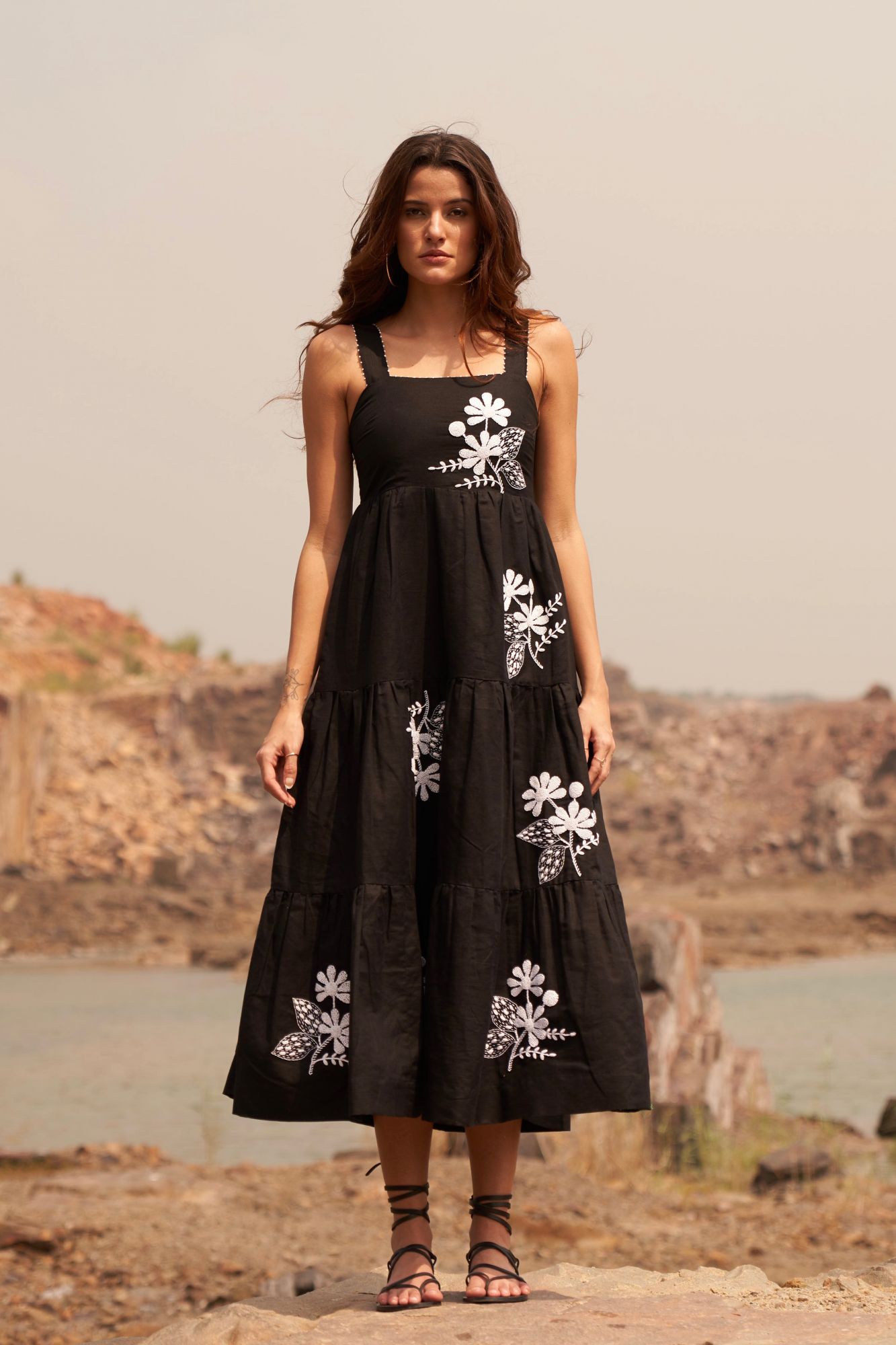 DESERT ROSE BLACK COLOR COTTON LINEN SLEEVELESS MIDI LENGTH LINED TIER DRESS WITH HAND EMBROIDERY