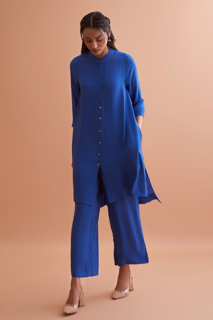 AMALFI SOLID BLUE RAYON CREPE  TEXTURED FABRIC 34TH LENGTH SLEEVES TUNIC AND PANT CO-ORDINATE