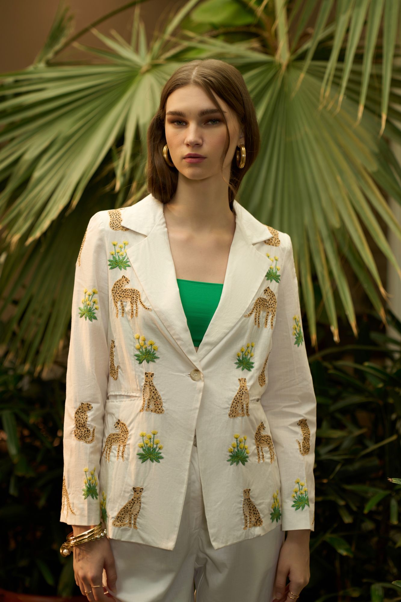 RANTHAMBORE WHITE LINEN FABRIC ALL OVER HAND EMBROIDERED STATEMENT JACKET WITH PANTS CO-ORD