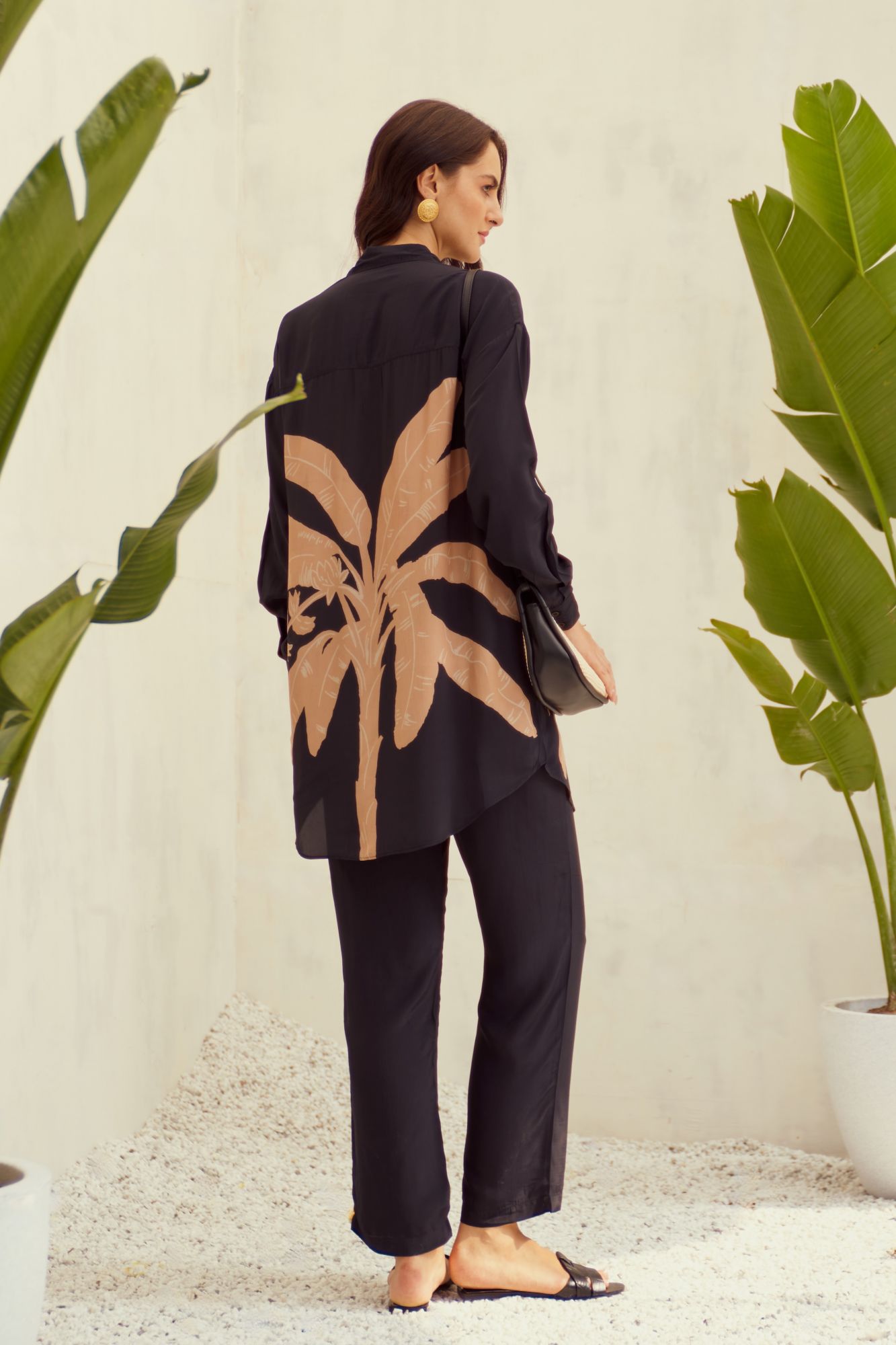 MALIBU-02 BLACK COLOR PLACEMENT PRINT VISCOSE CREPE SHIRT TUNIC AND PANTS CO-ORD SET