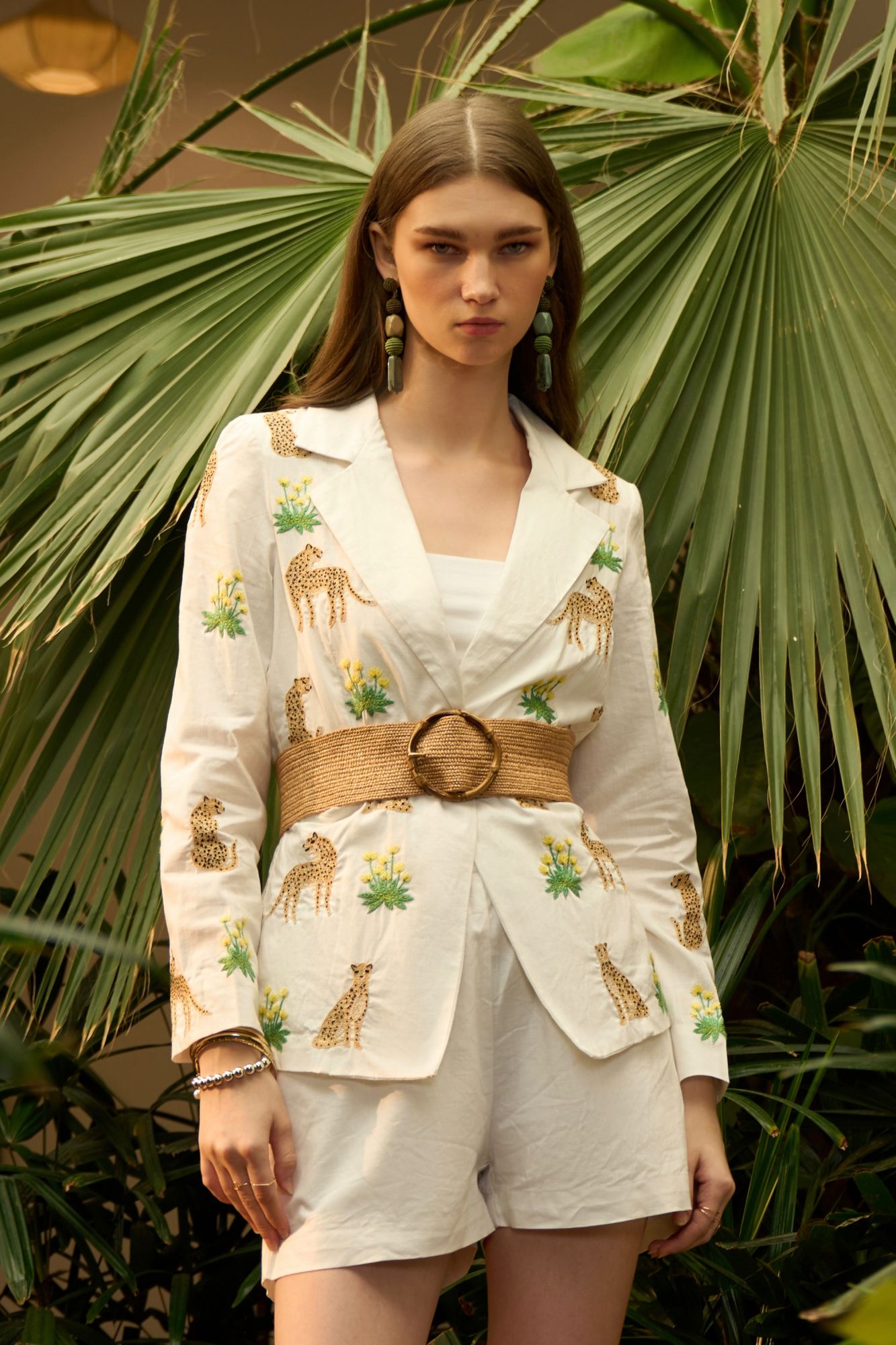RANTHAMBORE WHITE LINEN HAND EMBROIDERED STATEMENT JACKET WITH SHORTS SUMMER CO-ORDINATE