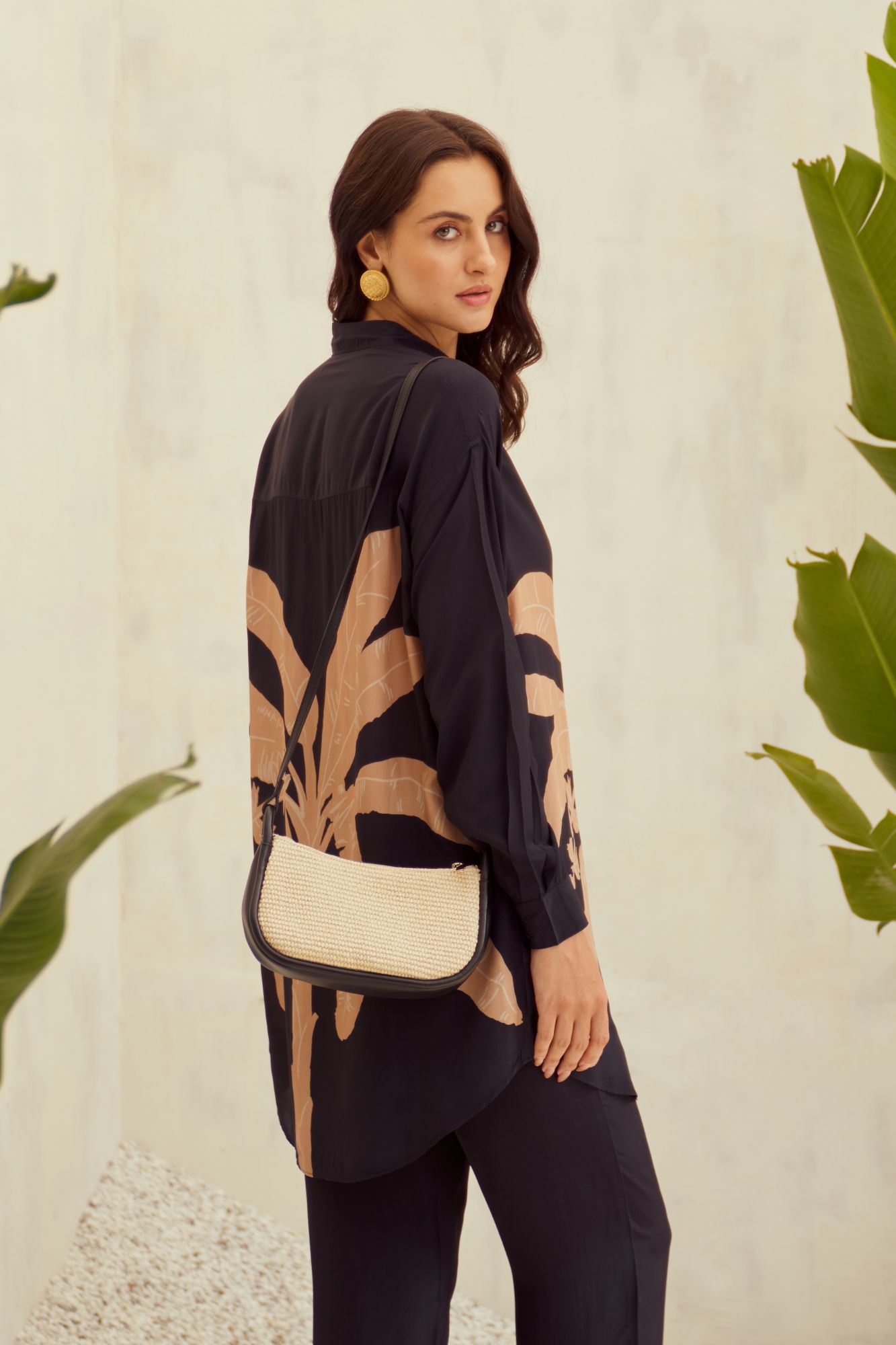 MALIBU-02 BLACK COLOR PLACEMENT PRINT VISCOSE CREPE SHIRT TUNIC AND PANTS CO-ORD SET