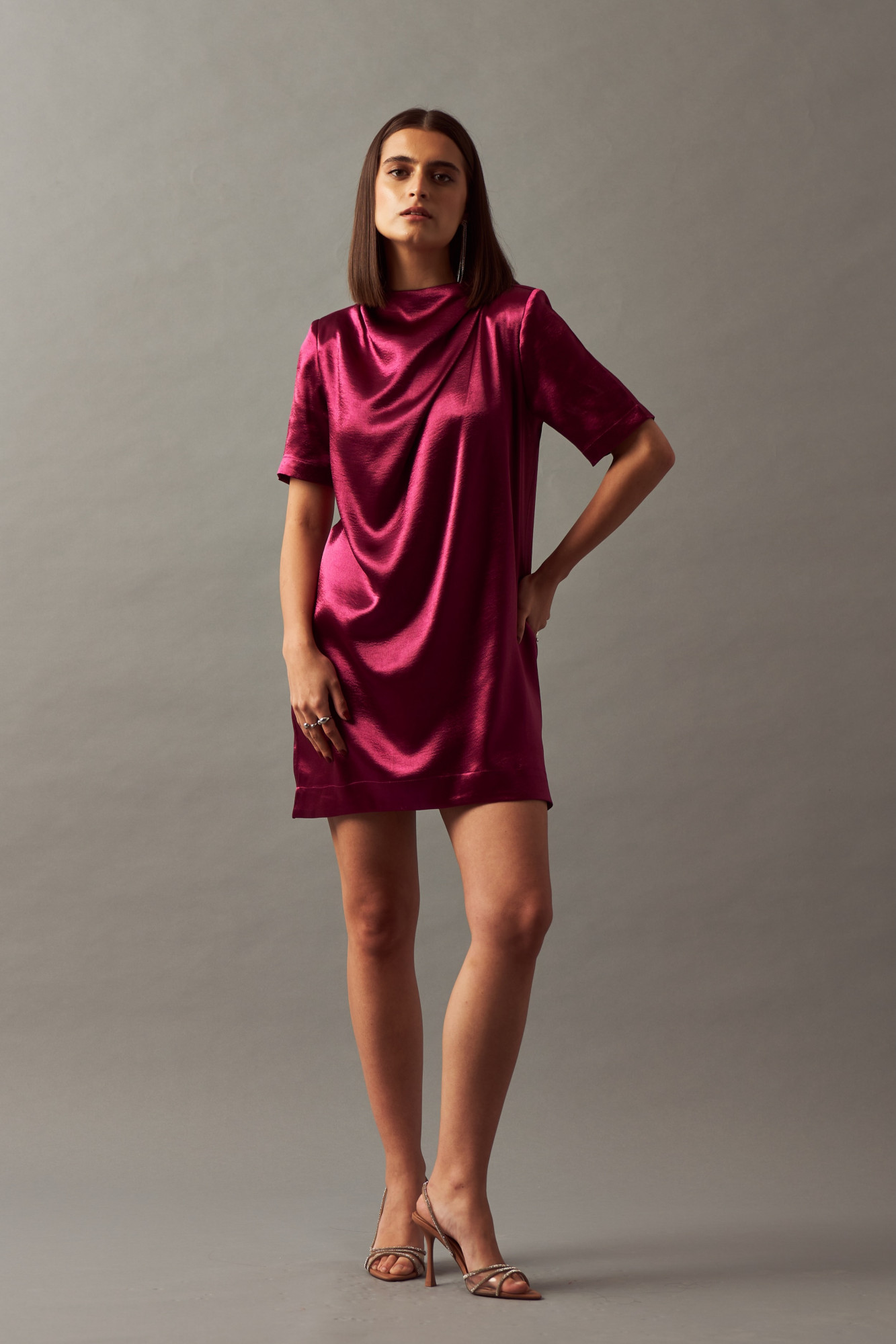 LEILA 02 METALLIC WINE TEXTURED SATIN FABRIC SHORT LENTH DRAPED DRESS