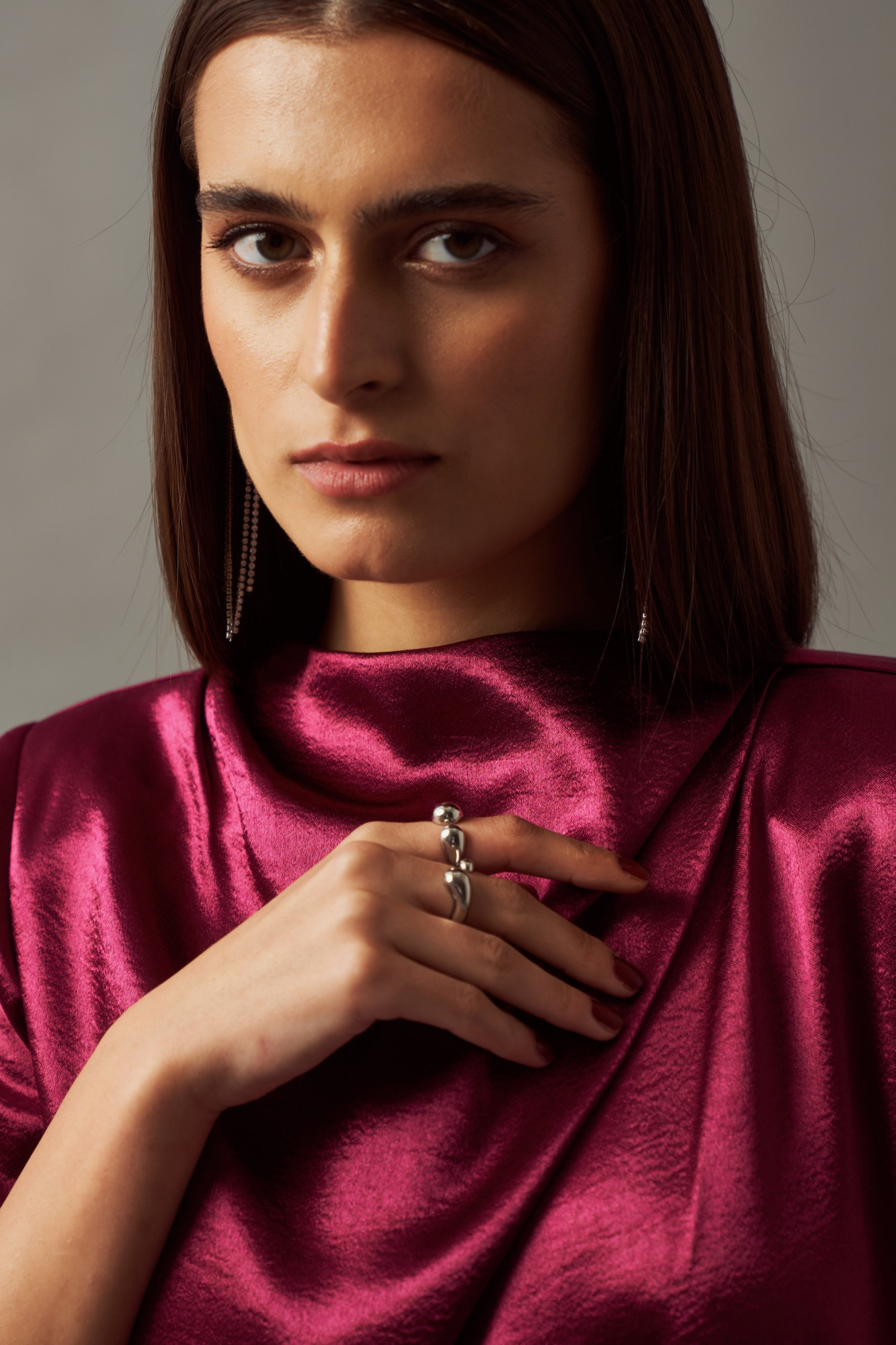 LEILA 02 METALLIC WINE TEXTURED SATIN FABRIC SHORT LENTH DRAPED DRESS