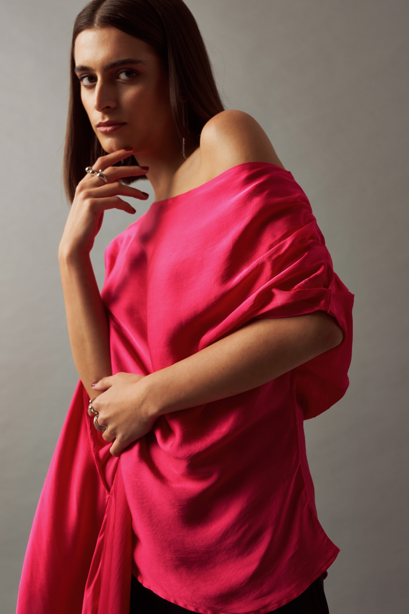 LEILA 02 SOLID FUSCHIA VISCOSE SATIN FABRIC OFF SHOULDER TOP