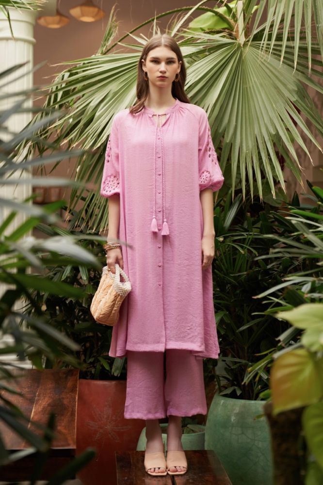 LILAC COLOR RAYON CREPE CO-ORDINATE WITH 34TH LENGTH CUTWORK HAND EMBROIDERED SLEEVES AND PANTS