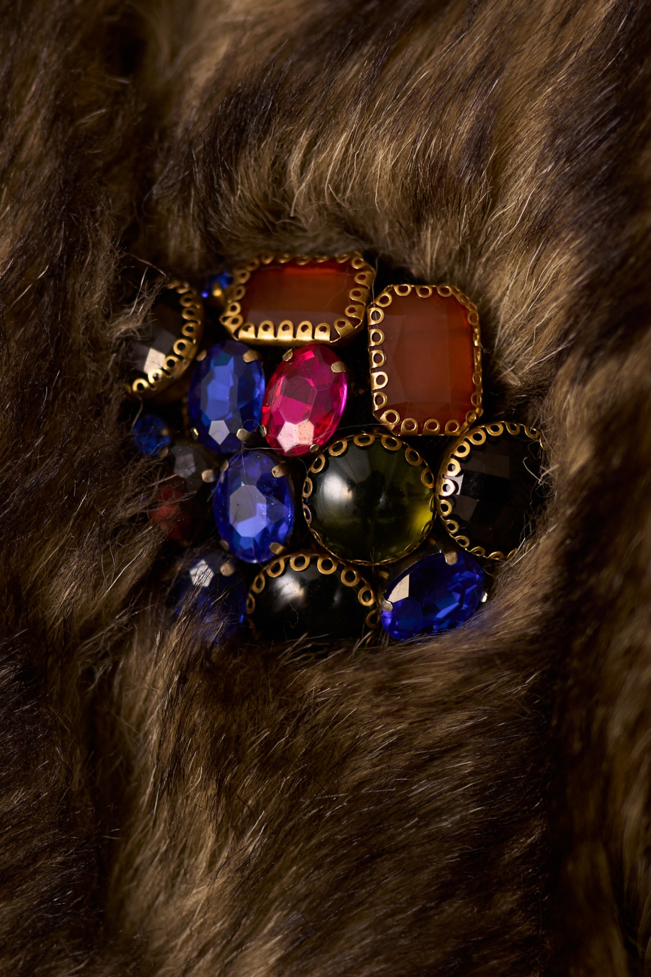 NOMADS DIRTY BROWN FAUX FUR JEWEL WINTER STOLE