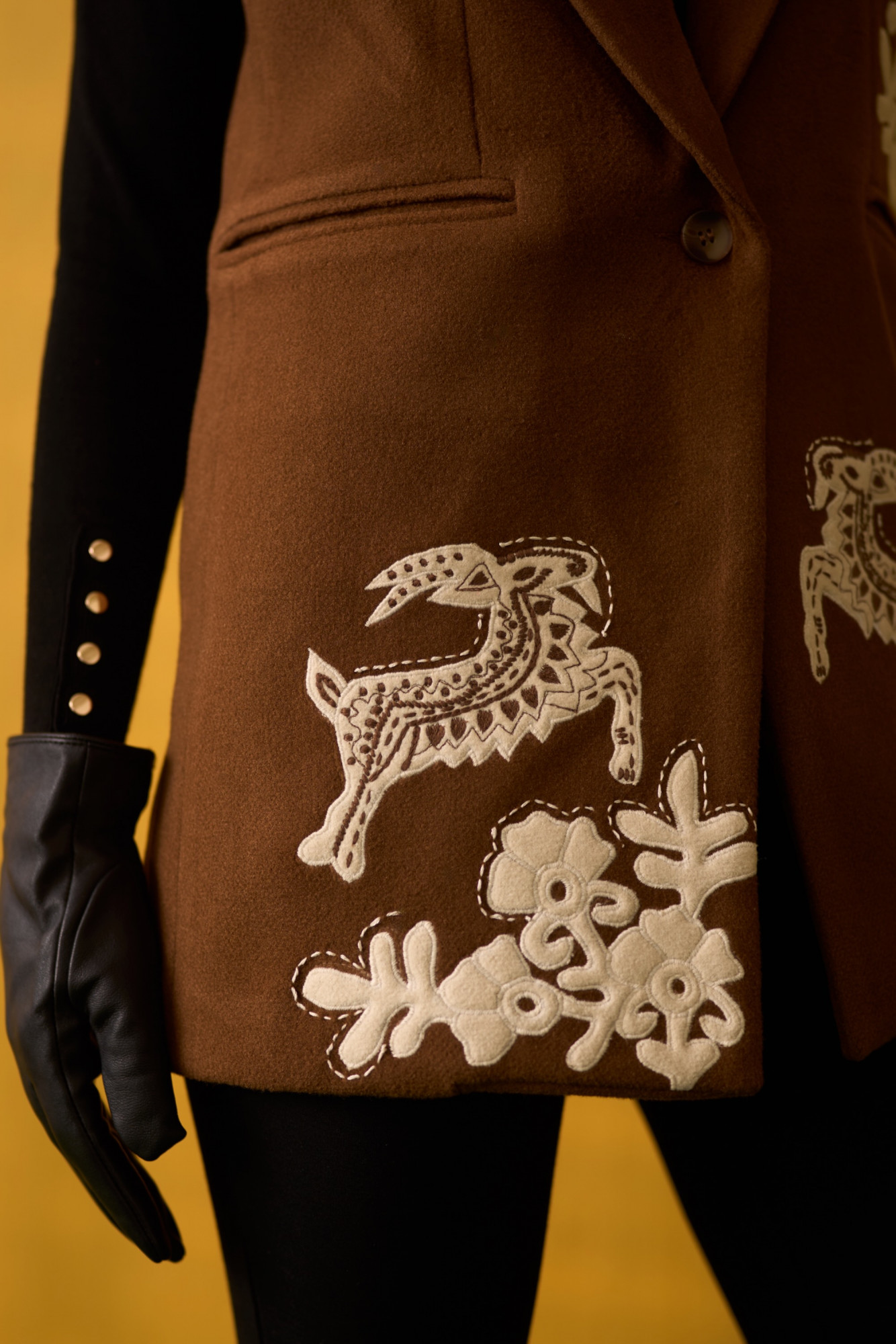 DROKPA BROWN FELT FLORA FAUNA EMBROIDERED SLEEVELESS JACKET