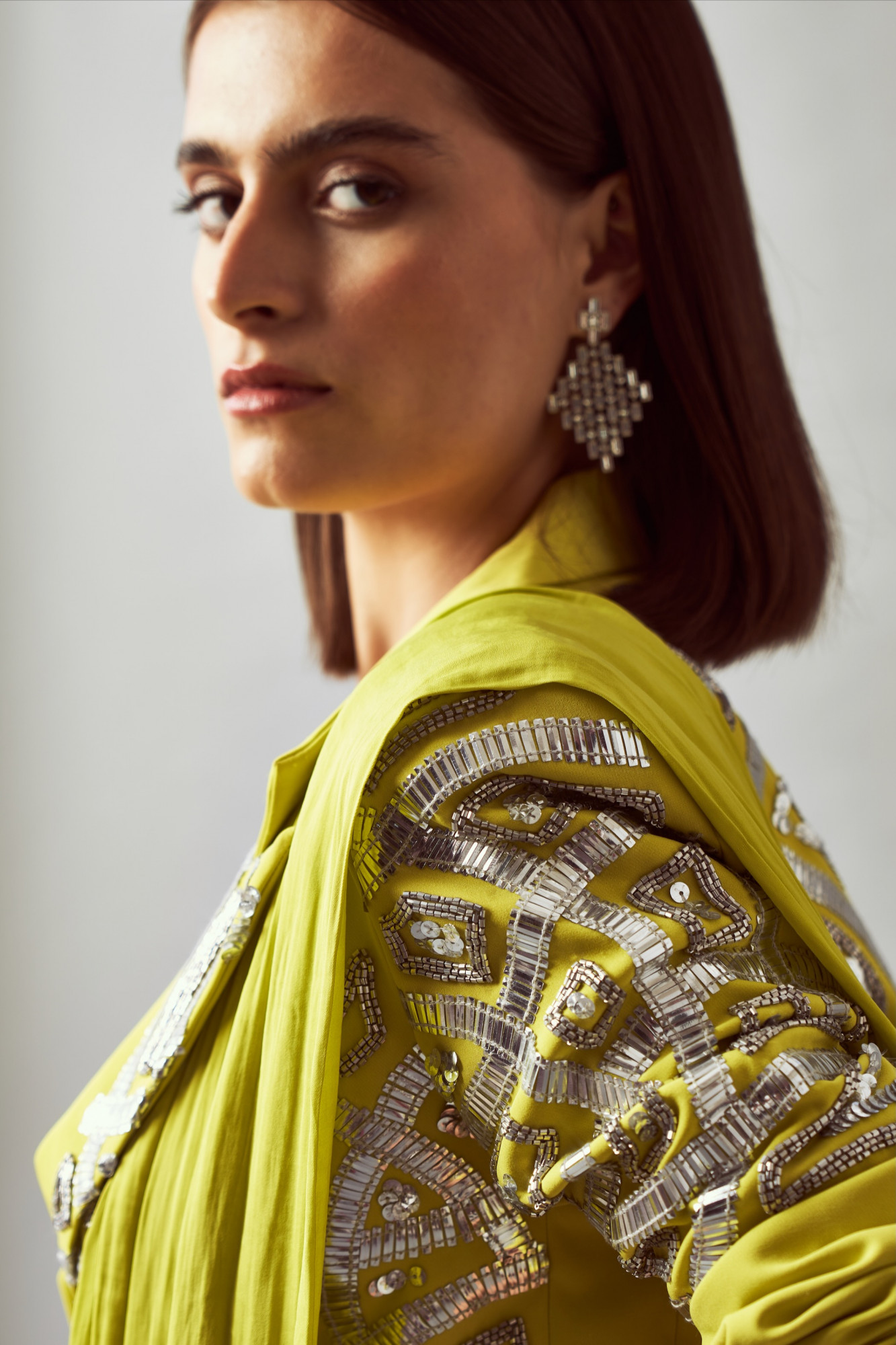 LEILA 02 LEMON COLOR CROPPED JACKED WITH BUSTIER AND ZIP SARI