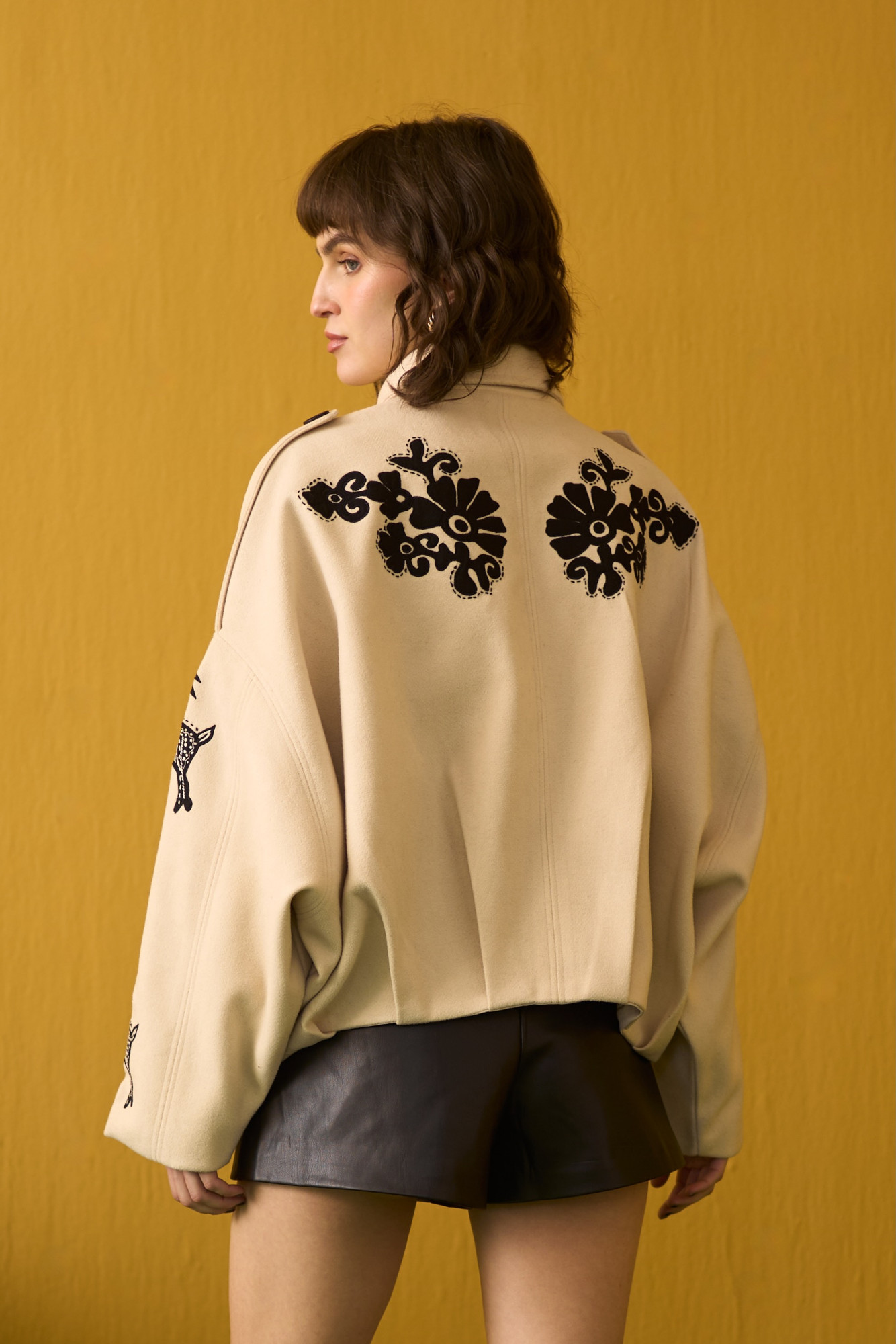 DROKPA CREAM FELT FLORA FAUNA EMBROIDERED JACKET