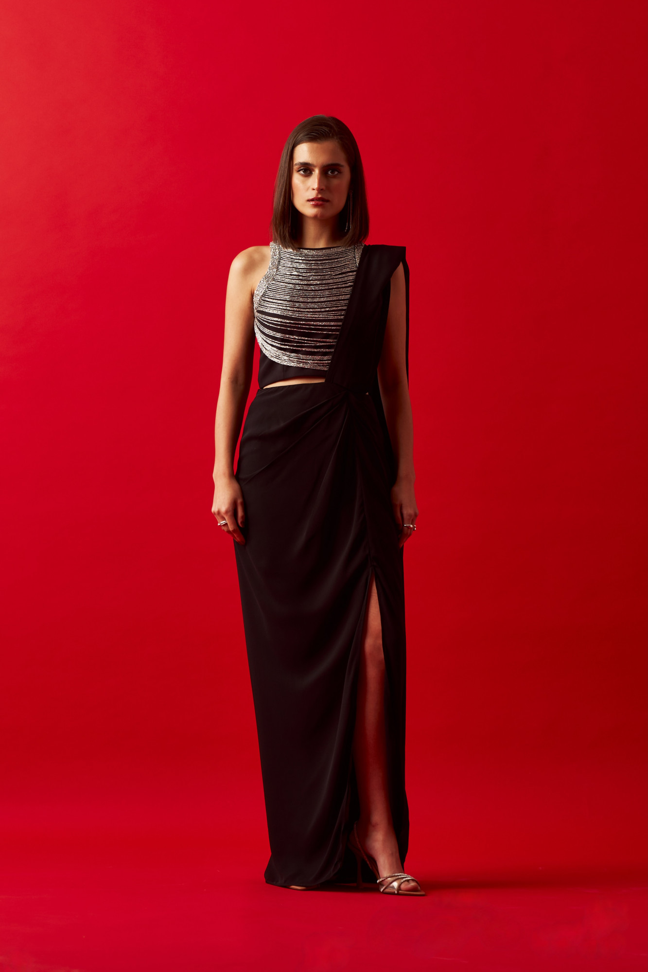 LEILA 02 BLACK JEWELLED NECK CROPPED LENGTH TOP WITH ZIP SARI