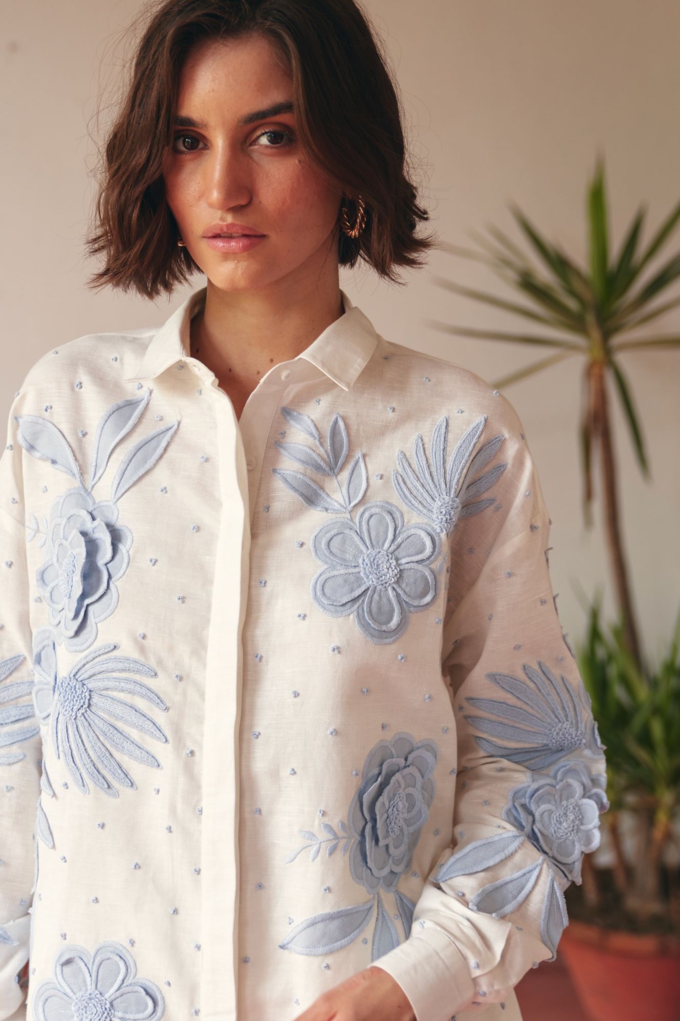 FLORENTINA OFF WHITE SHIRT TUNIC WITH BLUE COLOR HAND EMBROIDERY AND PANTS CO-ORDINATE