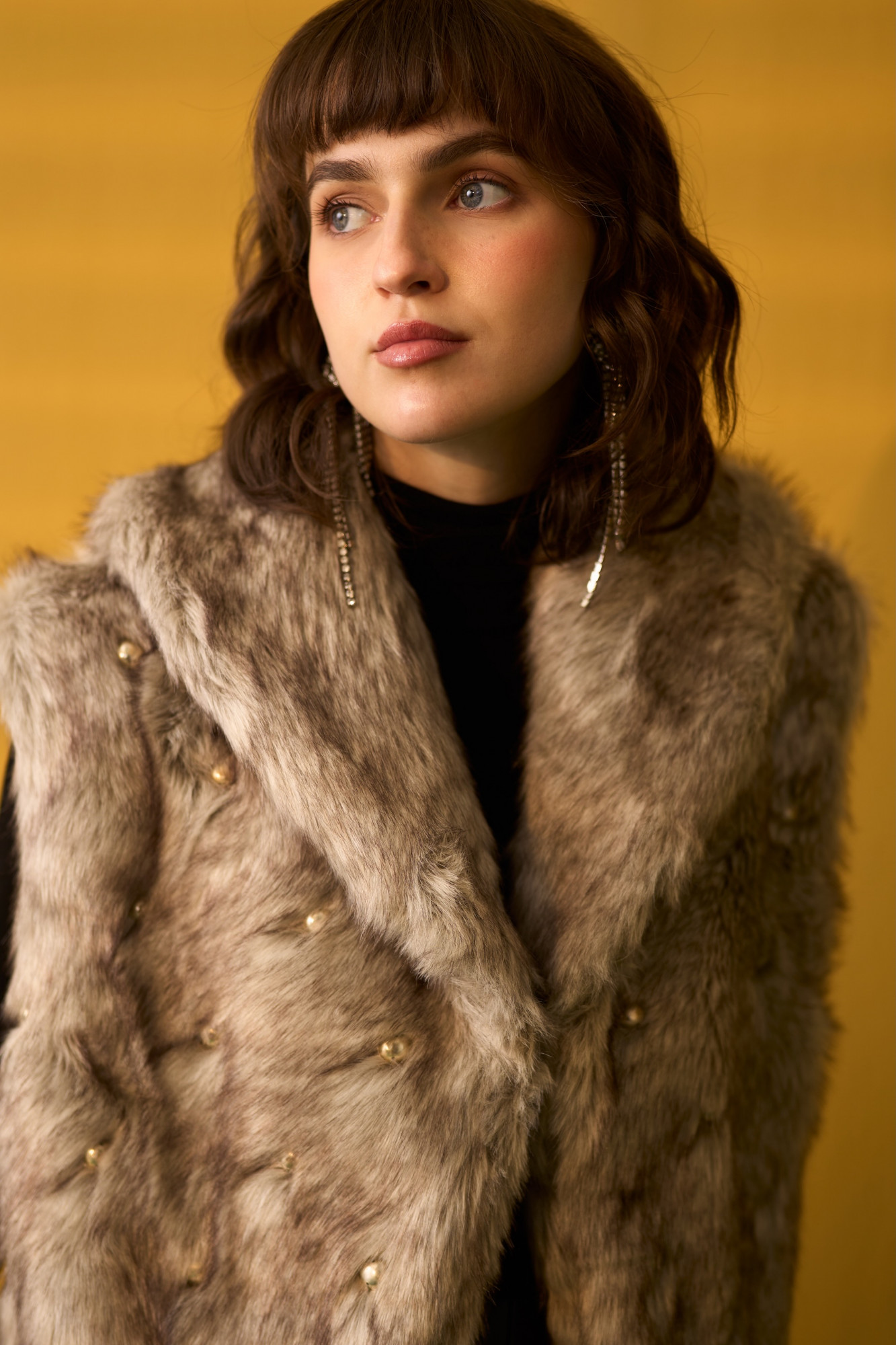 NOMADS DIRTY GREY FAUX FUR SLEEVELESS JACKET WITH SCATTERED METAL DOMES