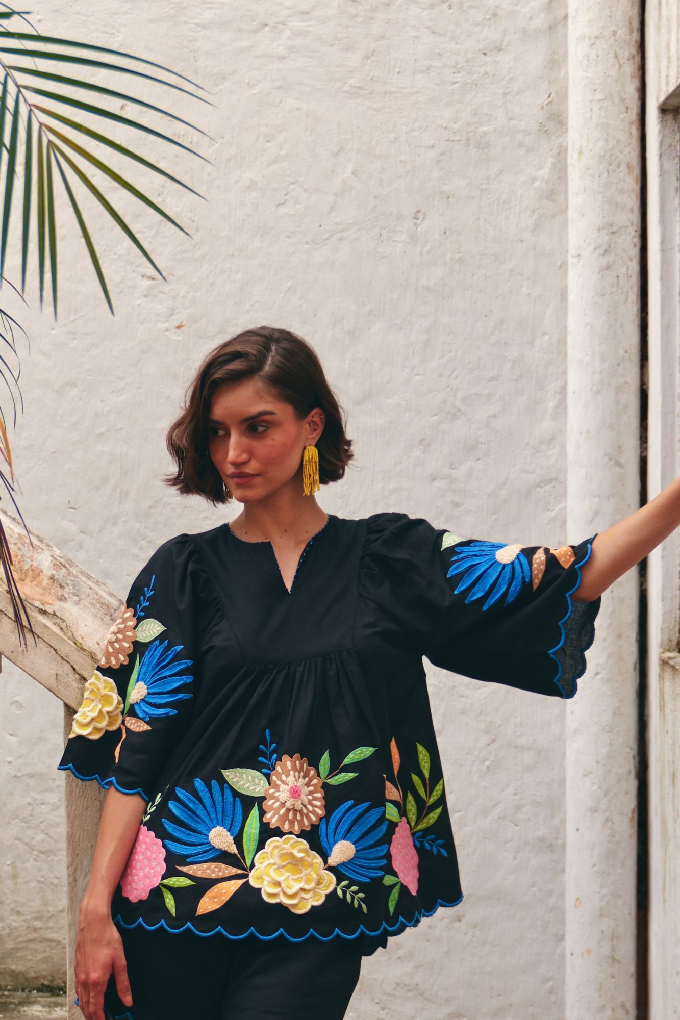 FLORENTINA BLACK COLOUR SUMMER LINEN TOP WITH SLEEVES AND MULTI COLOR EMBROIDERY