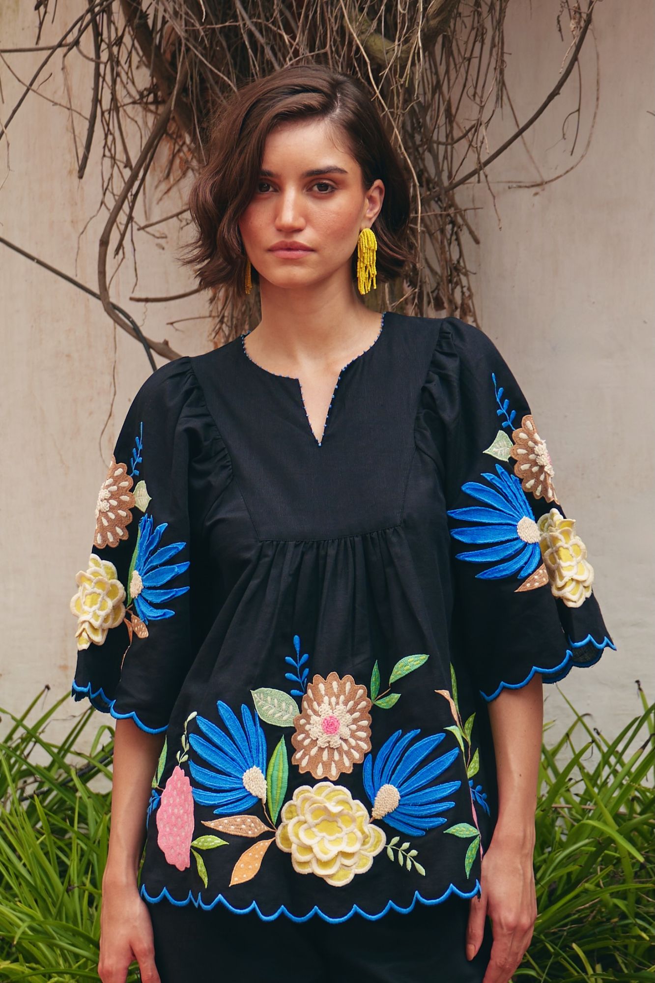 FLORENTINA BLACK COLOUR SUMMER LINEN TOP WITH SLEEVES AND MULTI COLOR EMBROIDERY