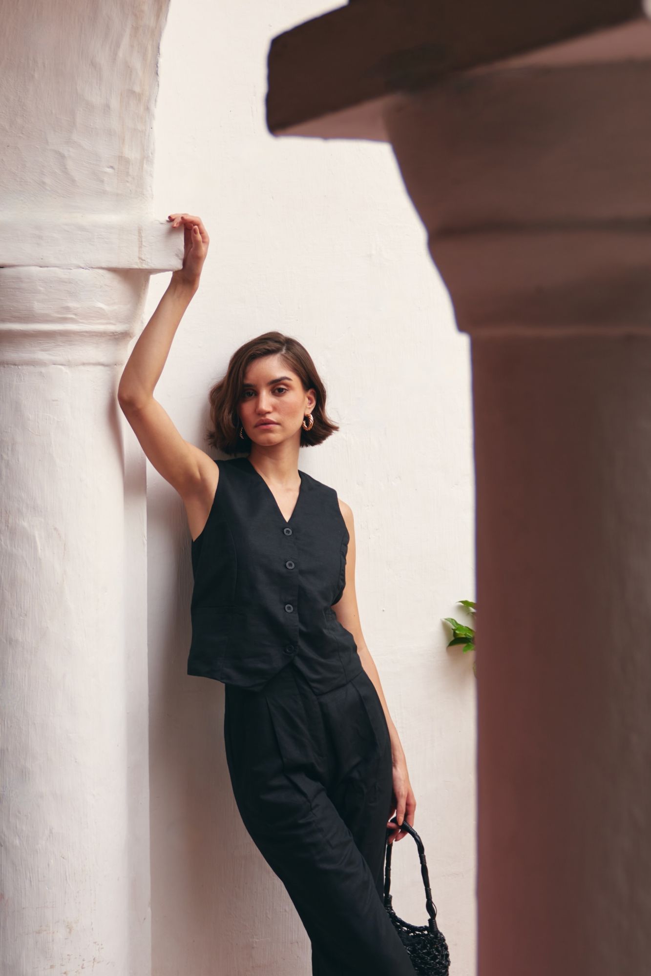 FLORENTINA SOLID BLACK COLOR LINEN FABRIC SLEEVELESS WAIST JACKET AND PANTS CO-ORDINATE