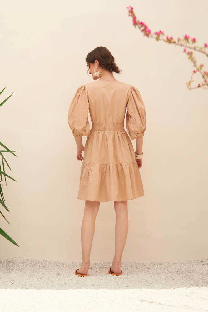 MALIBU LIGHT BROWN COTTON POPLIN KNEE LENGTH TIER SUMMER DRESS WITH ELBOW LENGTH SLEEVES AND POCKET