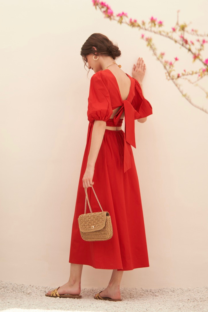 MALIBU COTTON POPLIN RED COLOR MIDI LENGTH SUMMER DRESS WITH ELBOW LENGTH SLEEVES BACK WAIST CUT