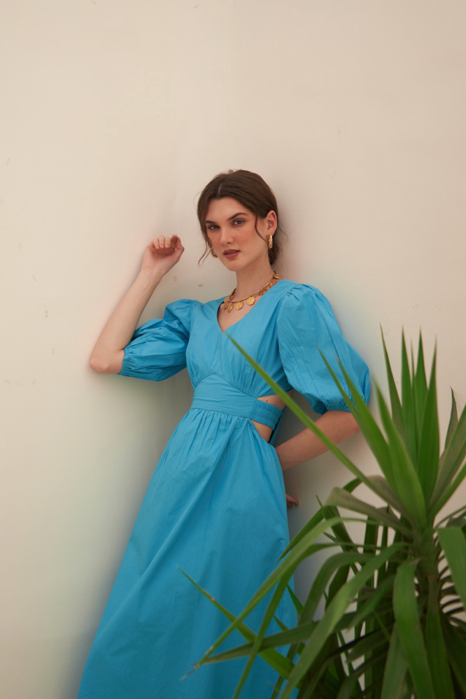 MALIBU TURQUOISE BLUE COTTON POPLIN MIDI LENGTH DRESS WITH WAIST CUT AT THE BACK ELBOW LENGTH SLEEVES