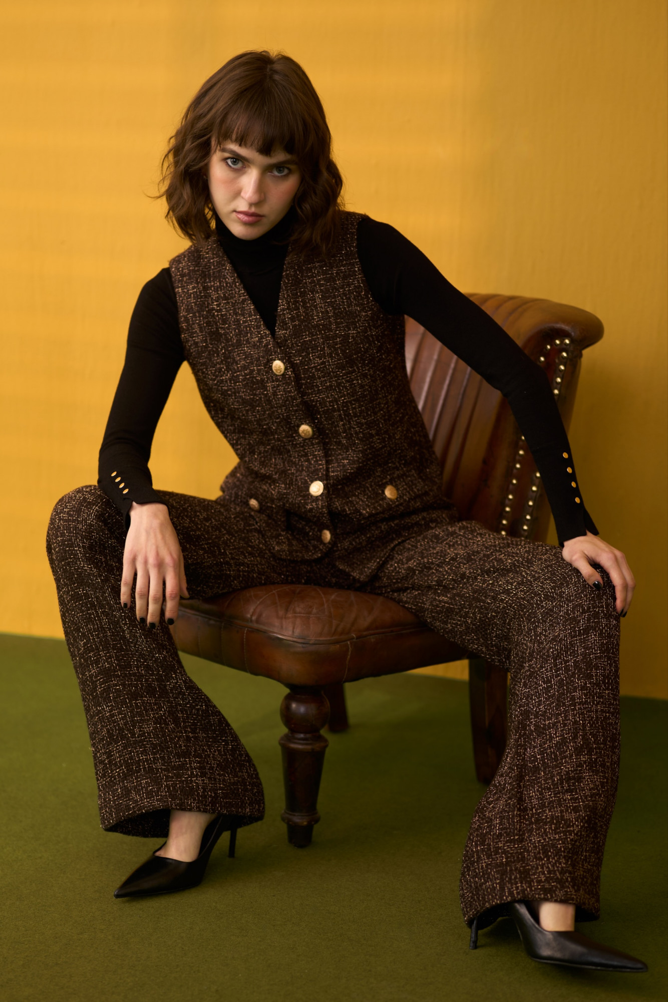 SYLVIE COCOA BROWN TWEED SLEEVELESS JACKET AND PANTS CO-ORD SET