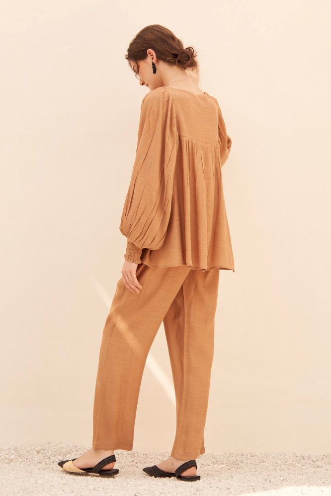 MALIBU TEXTURED RAYON CREPE SOLID BROWN FLARED TOP AND STRAIGHT PANTS FLOWY SUMMER CO-ORDINATE