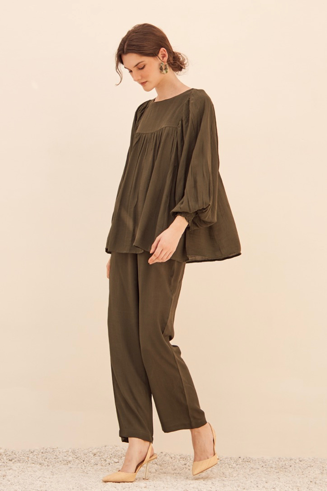 MALIBU TEXTURED RAYON CREPE DARK OLIVE FLARED TOP AND STRAIGHT PANTS FLOWY SUMMER CO-ORDINATE