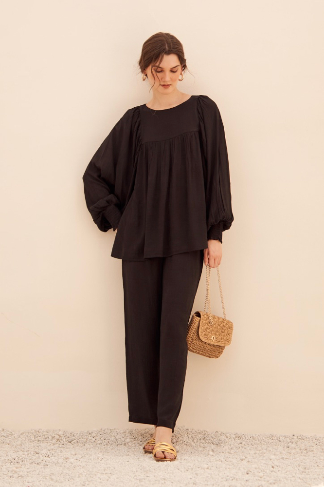 MALIBU TEXTURED RAYON CREPE SOLID BLACK FLARED TOP AND STRAIGHT PANTS FLOWY SUMMER CO-ORDINATE