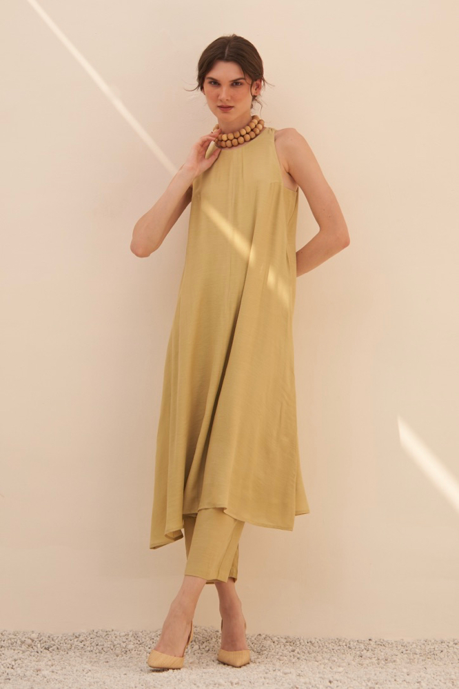 MALIBU MUD YELLOW TEXTURED RAYON CREPE SLEEVELESS LONG TUNIC AND STRAIGHT PANTS SUMMER CO-ORDINATE