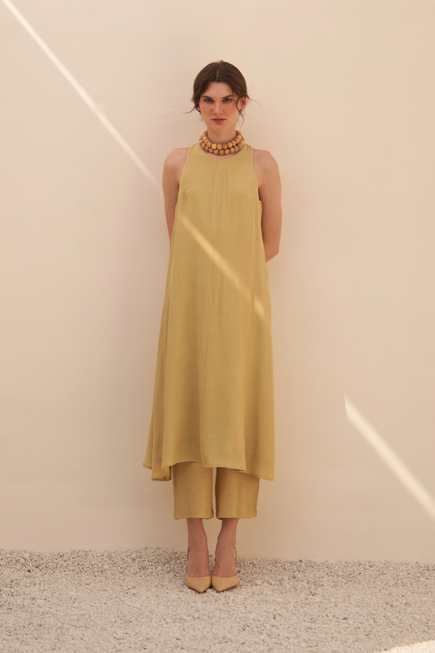 MALIBU MUD YELLOW TEXTURED RAYON CREPE SLEEVELESS LONG TUNIC AND STRAIGHT PANTS SUMMER CO-ORDINATE