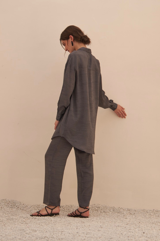 MALIBU TEXTURED RAYON CREPE GREY COLOR FULL SLEEVES SHIRT TUNIC WITH ELASTICATED WAIST PANTS CO-ORDINATE