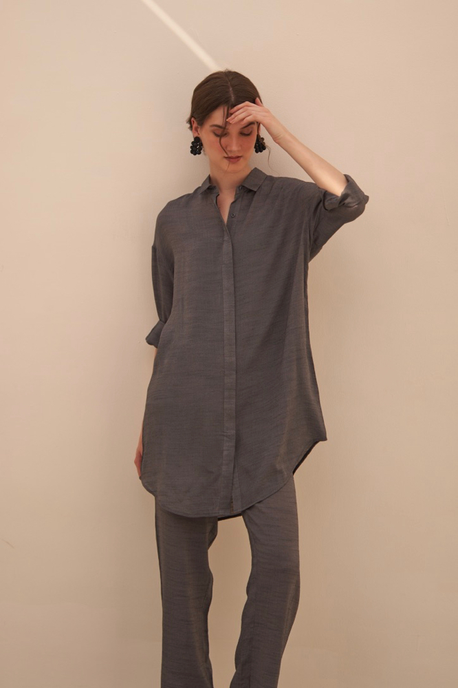 MALIBU TEXTURED RAYON CREPE GREY COLOR FULL SLEEVES SHIRT TUNIC WITH ELASTICATED WAIST PANTS CO-ORDINATE
