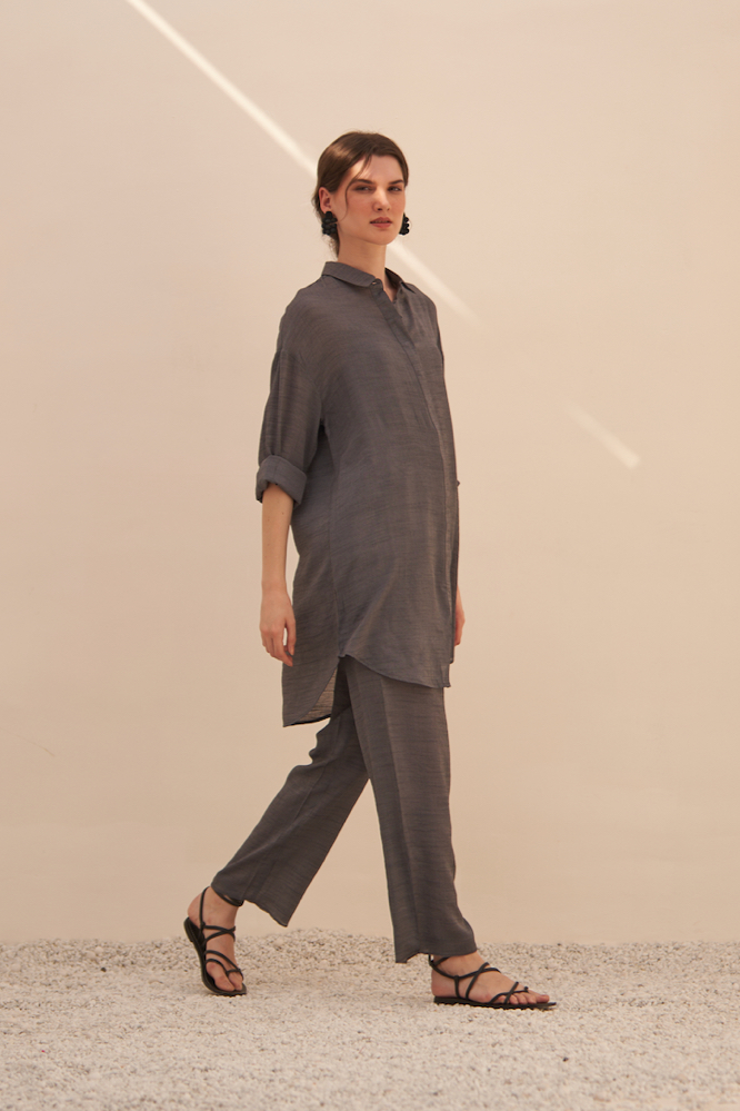 MALIBU TEXTURED RAYON CREPE GREY COLOR FULL SLEEVES SHIRT TUNIC WITH ELASTICATED WAIST PANTS CO-ORDINATE
