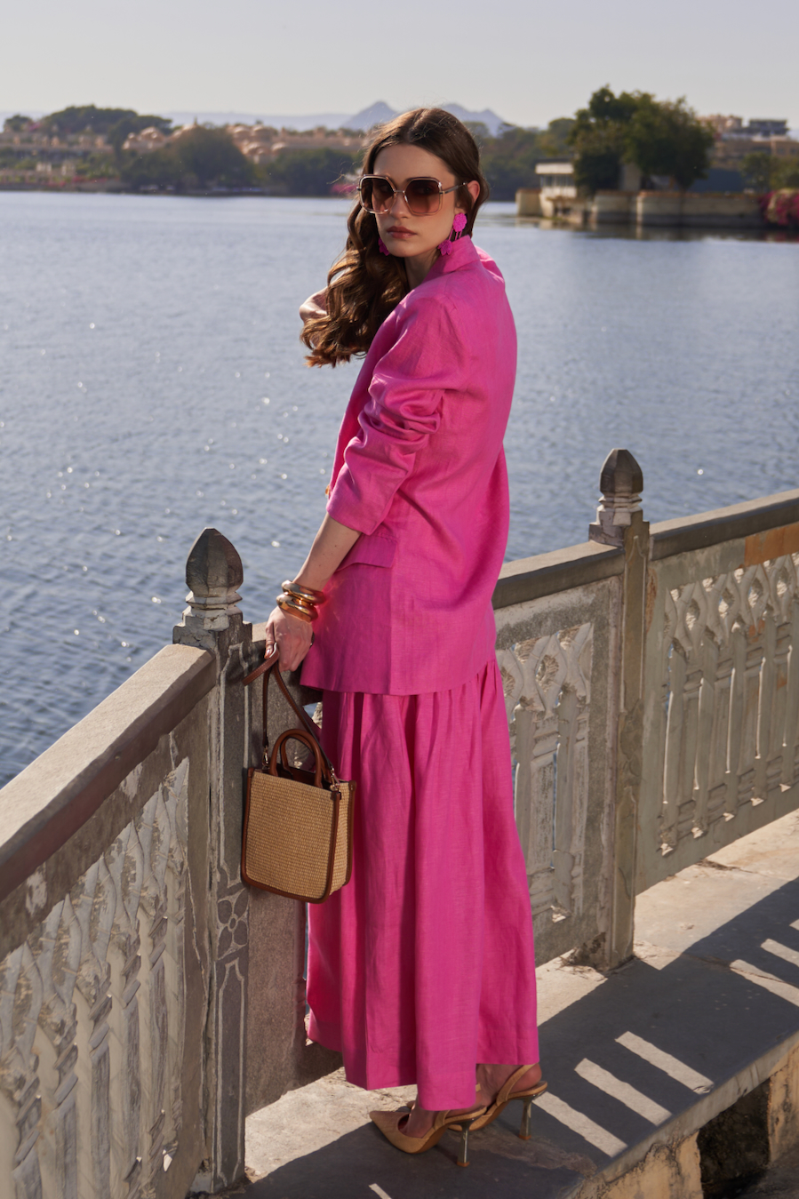 LA FLOR SOLID ROSE PINK COLOR LINEN FABRIC CO-ORDINATE WITH JACKET BUSTIER AND MIDI LENGTH SKIRT