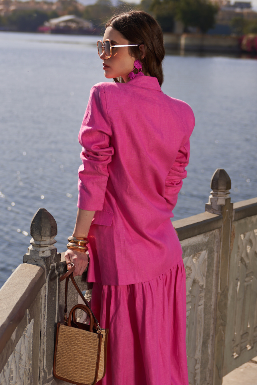 LA FLOR SOLID ROSE PINK COLOR LINEN FABRIC CO-ORDINATE WITH JACKET BUSTIER AND MIDI LENGTH SKIRT