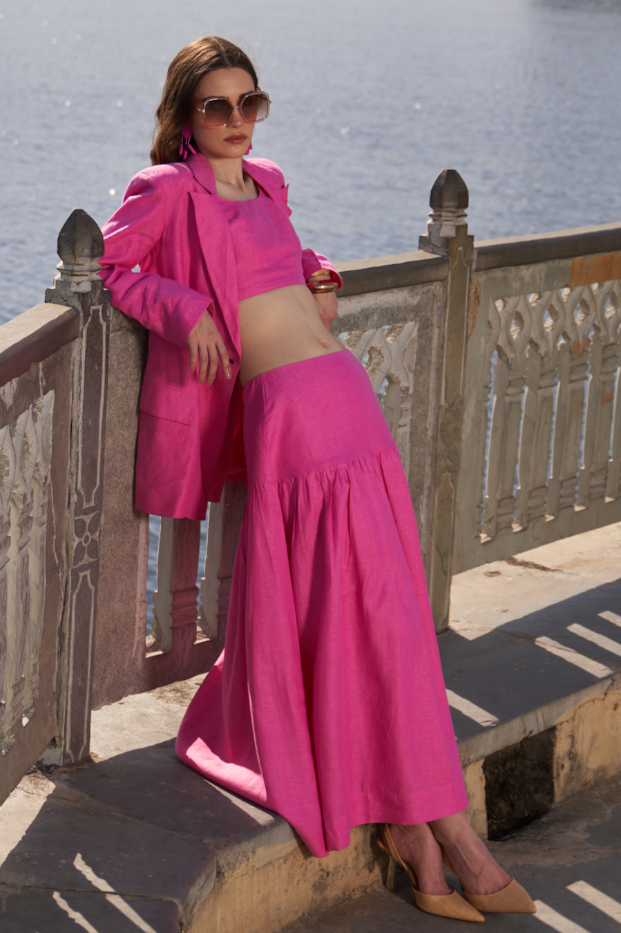 LA FLOR SOLID ROSE PINK COLOR LINEN FABRIC CO-ORDINATE WITH JACKET BUSTIER AND MIDI LENGTH SKIRT