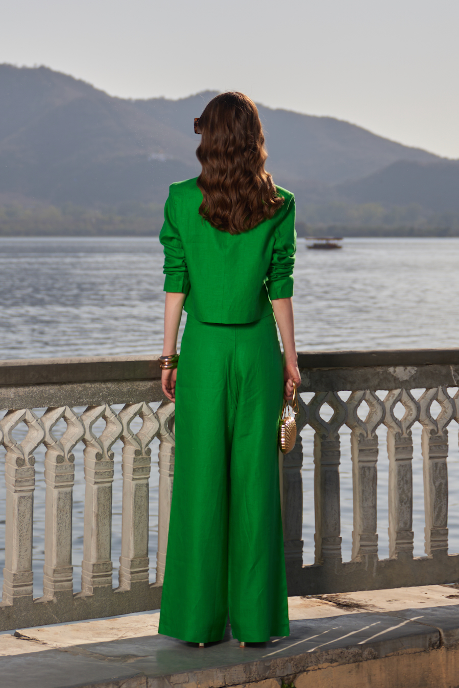 LA FLOR SOLID FOREST GREEN COLOR LINEN FABRIC CROPPED JACKET AND PANT CO-ORDINATE WITH BUSTIER