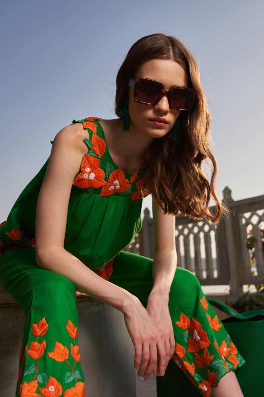 LA FLOR FOREST GREEN COLOR LINEN FABRIC BOUGAINVILLEA CHUNKY HAND EMBROIDERED SLEEVELESS TOP AND PANTS CO-ORDINATE