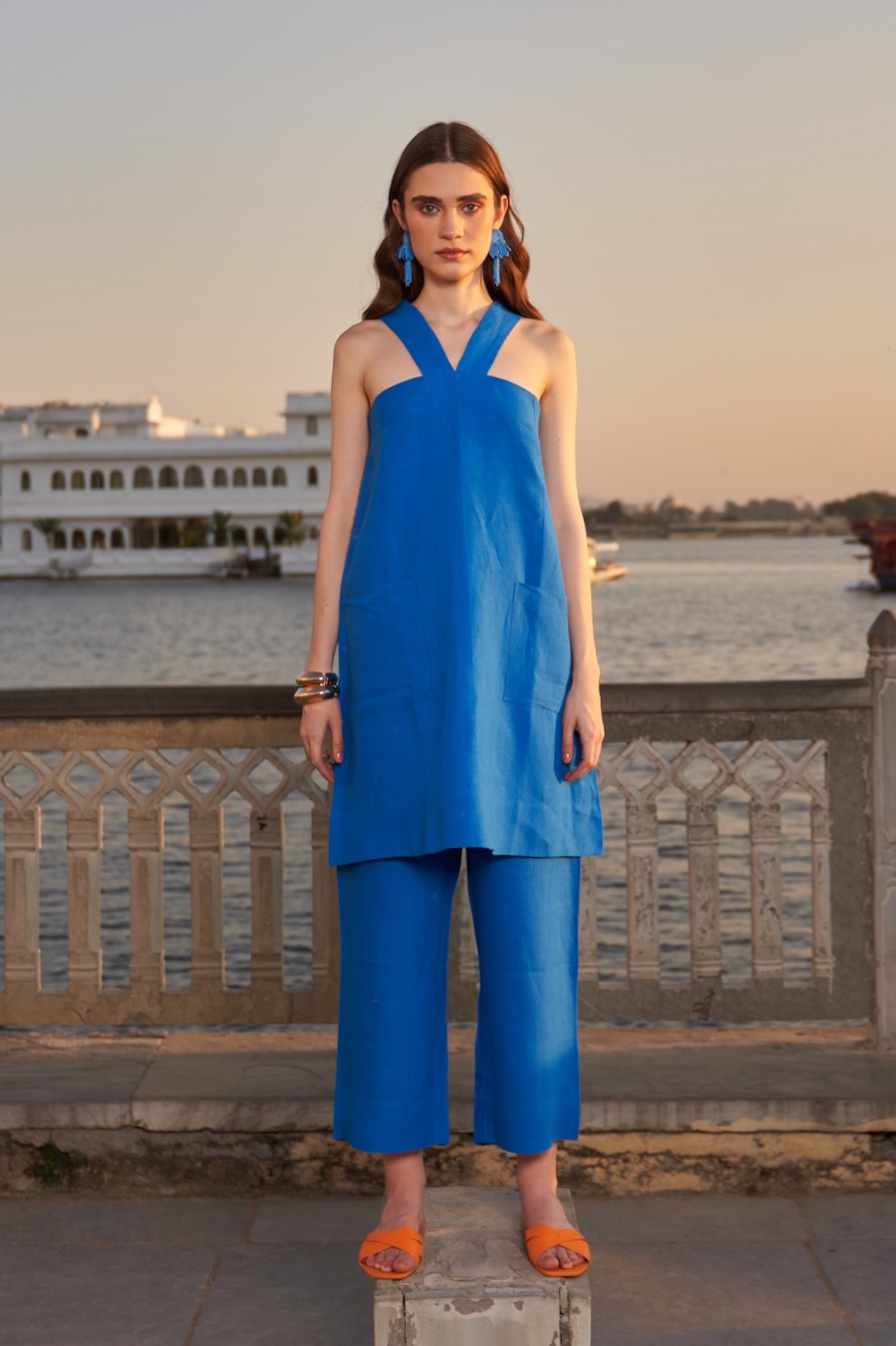 LA FLOR SOLID COBALT BLUE COLOR LINEN FABRIC HALTER NECK TUNIC AND PANTS CO-ORDINATE